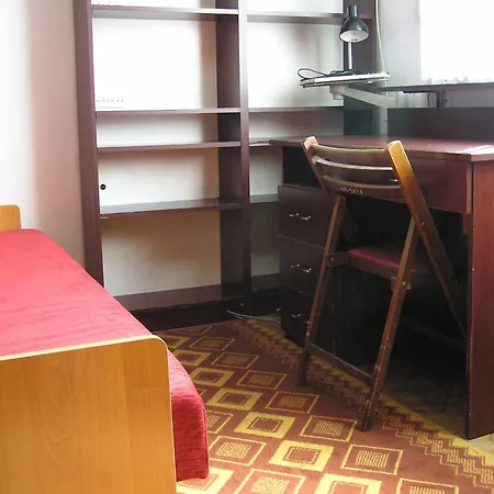 Appartement 1b1 Parking Mieszkanie Dwupokojowe Normalne Z Kuchnia ,netflix , Halczyna 9 Do Centrum Blisko Cracovie